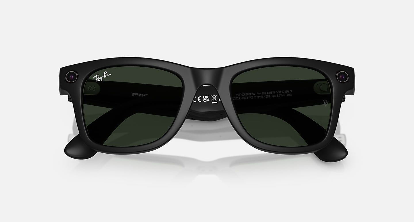 Ray Ban Meta Wayfarer
