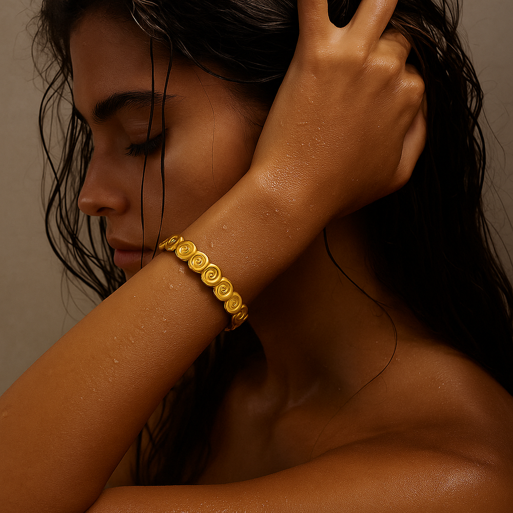 Ellie Vail Chrishell Bangle Bracelet