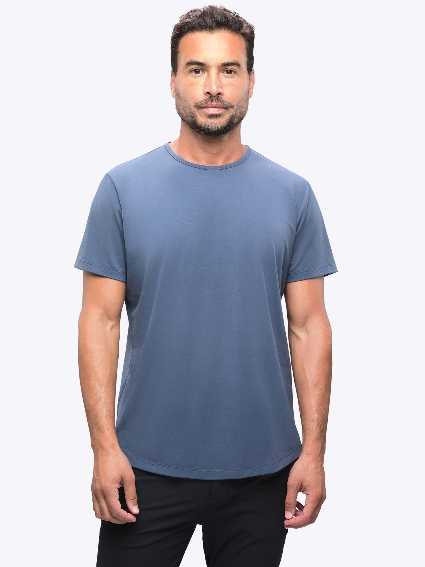 CUTS Men's AO Curve-Hem Tee