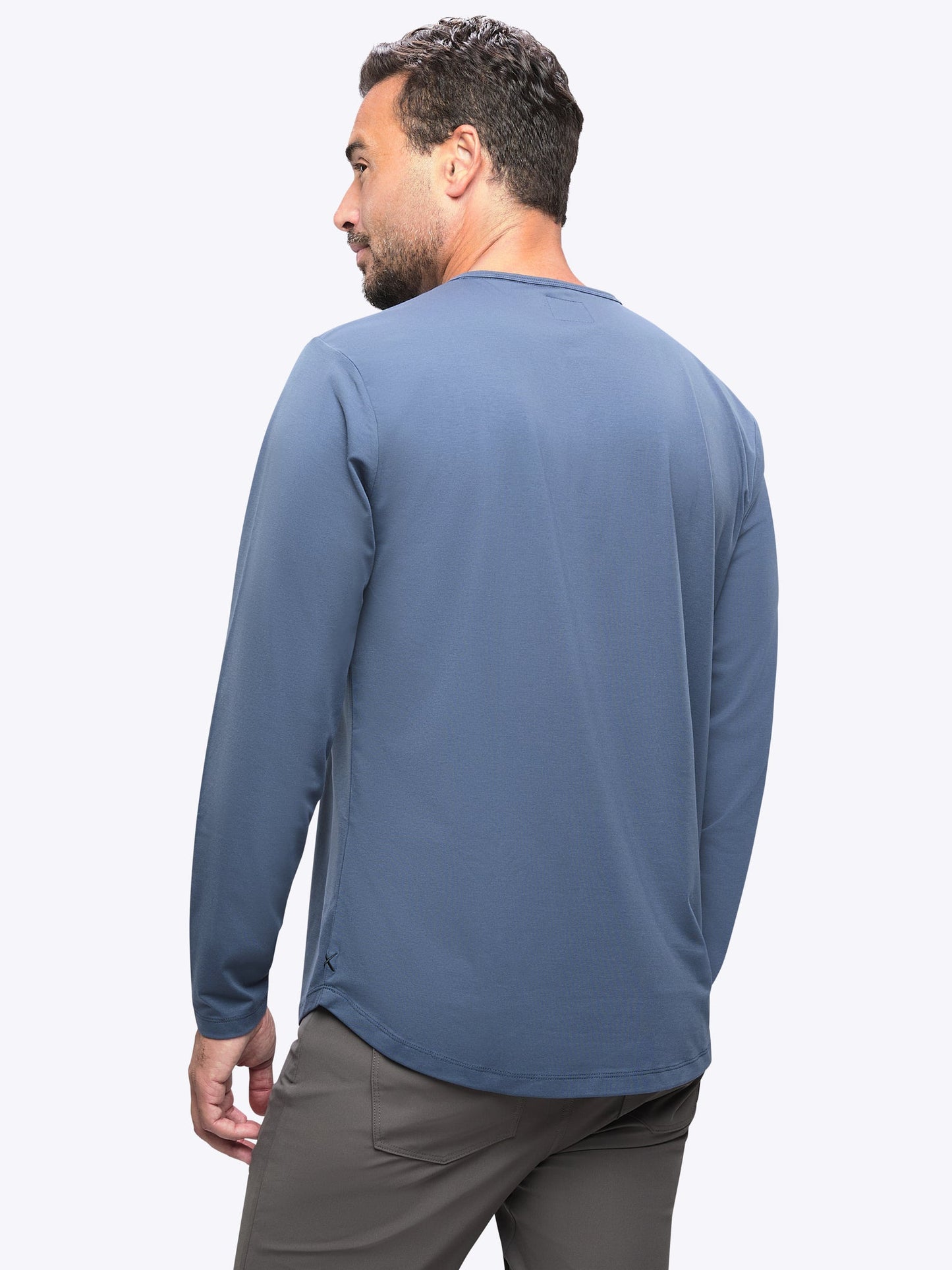 CUTS Men's Long Sleeve Henley Curve-Hem