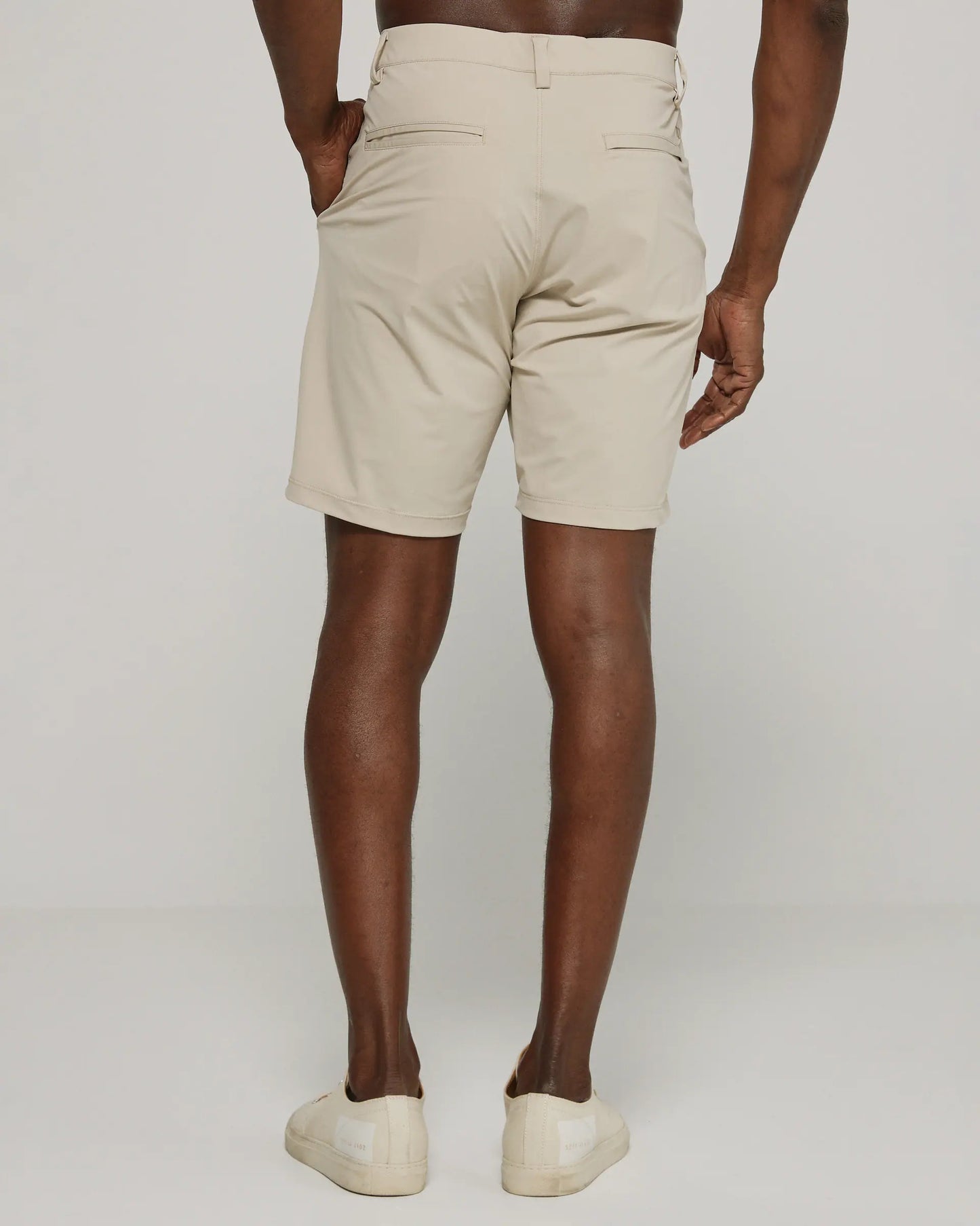 7 Diamonds Zuma Short 8"