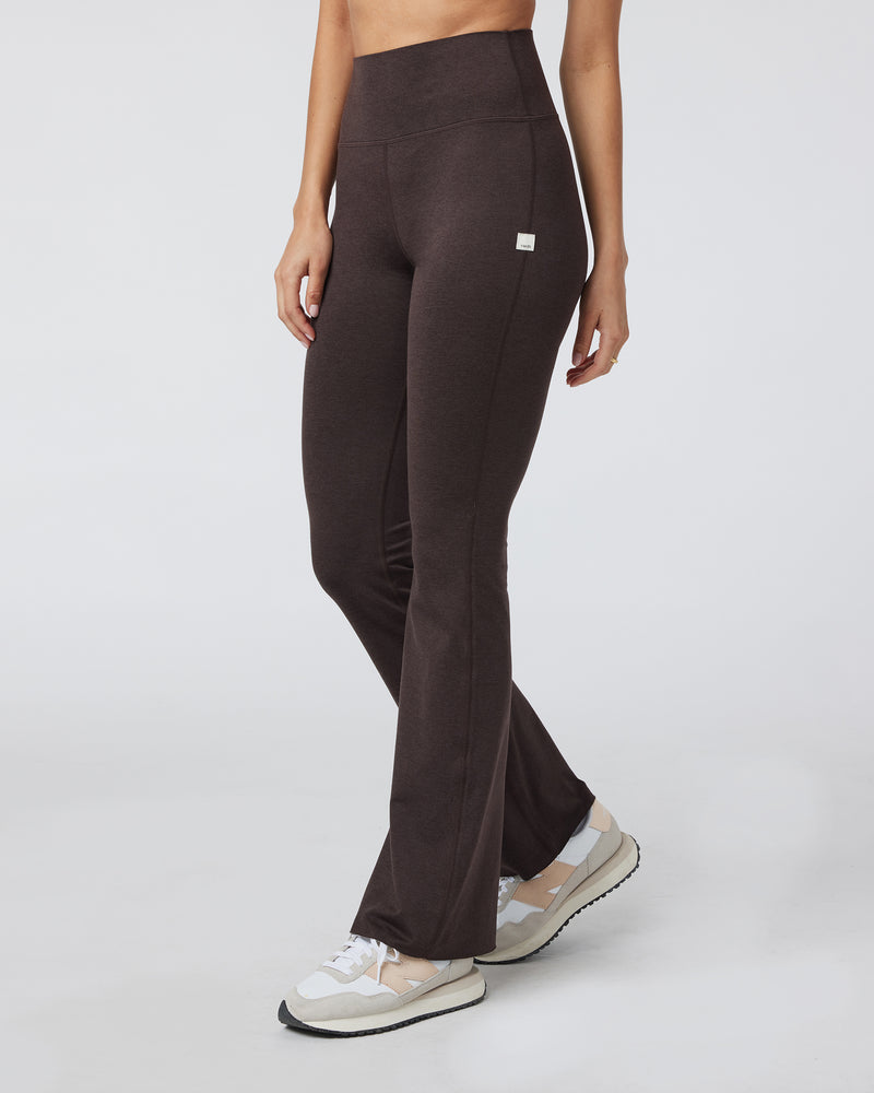 Vuori Women's Halo Slim Flare