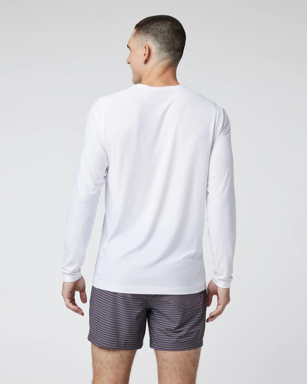 Vuori Men's Long Sleeve Strato Tech Graphic Tee (White)