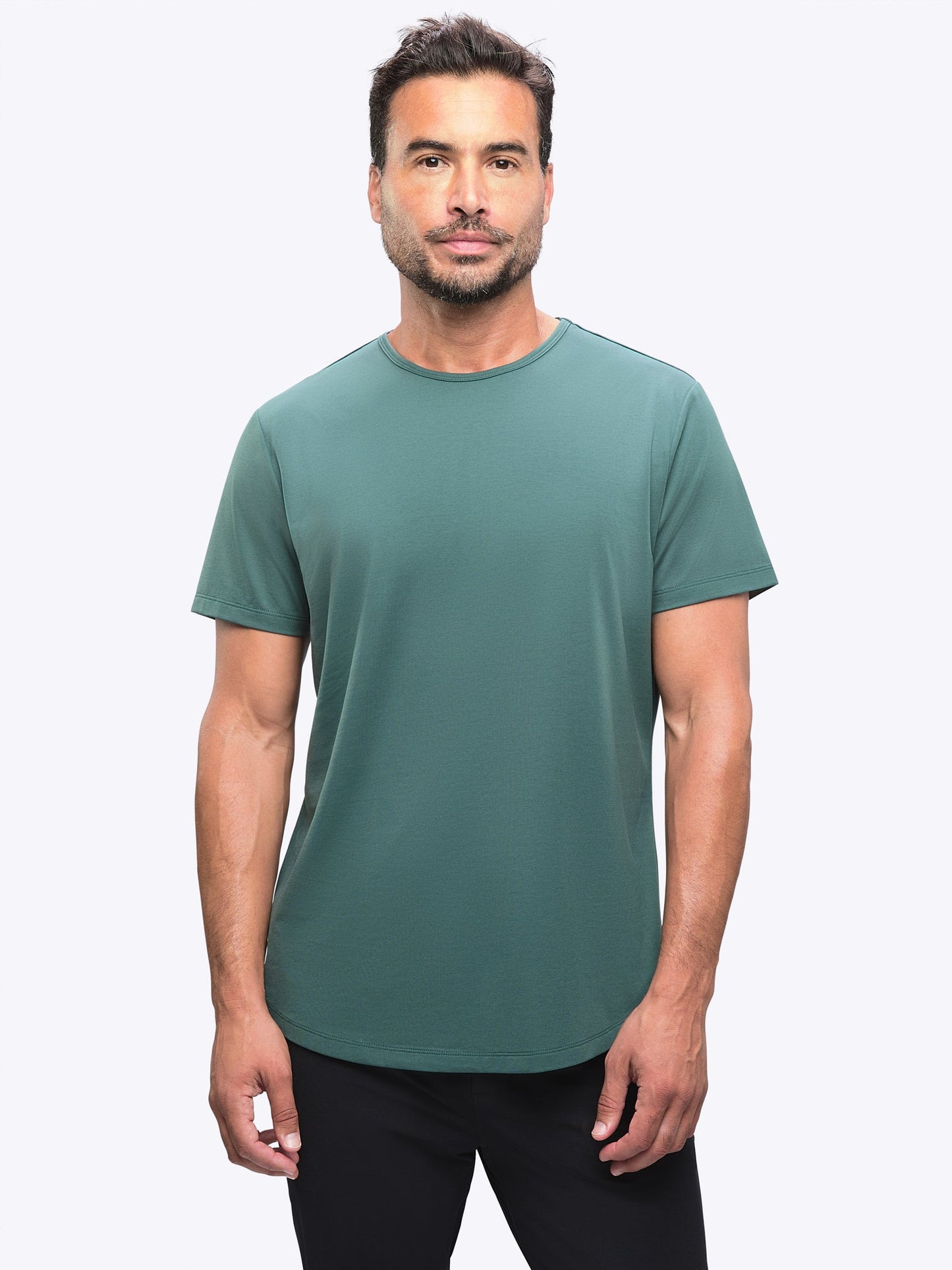CUTS Men's AO Curve-Hem Tee