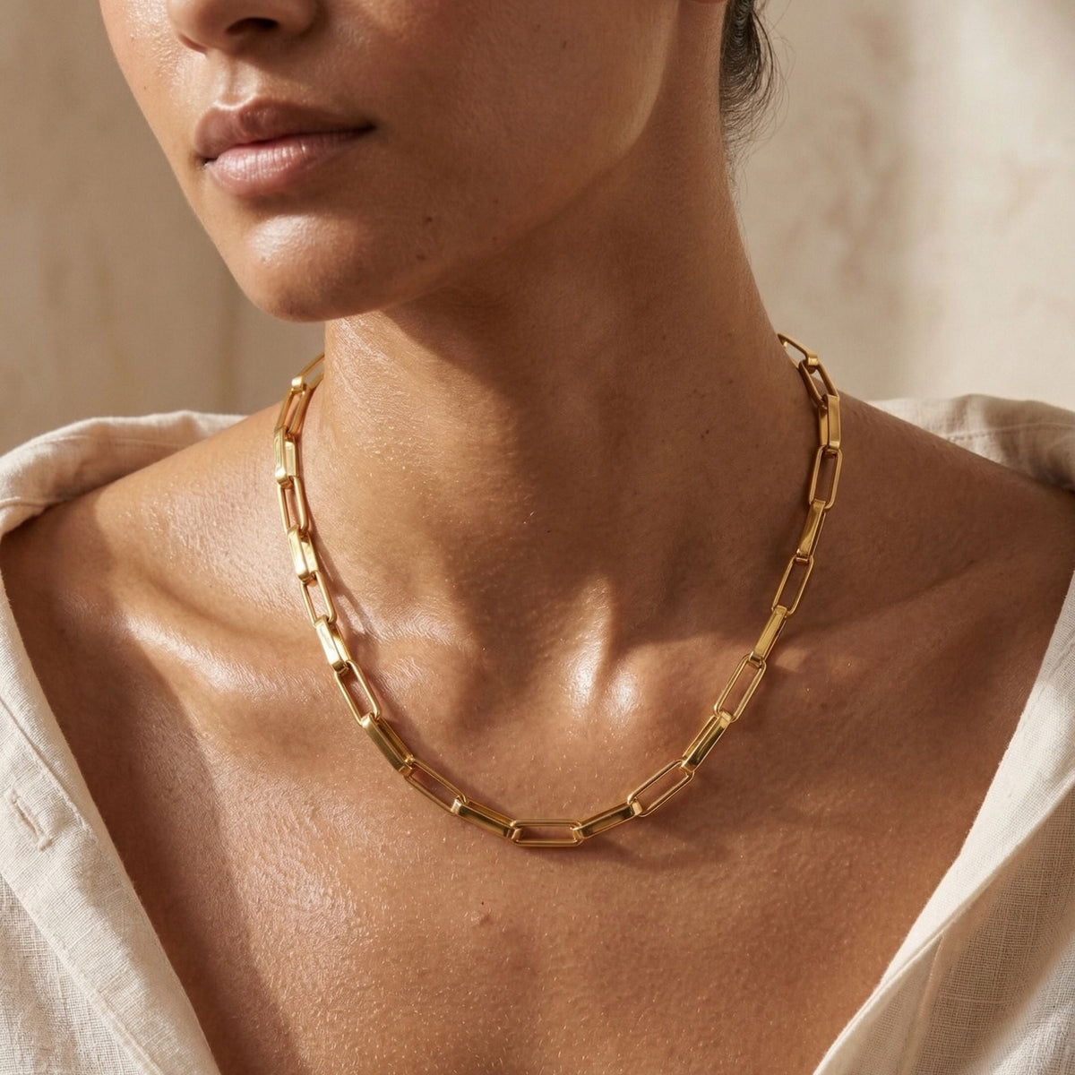 Ellie Vail Julia Elongated Chain Necklace