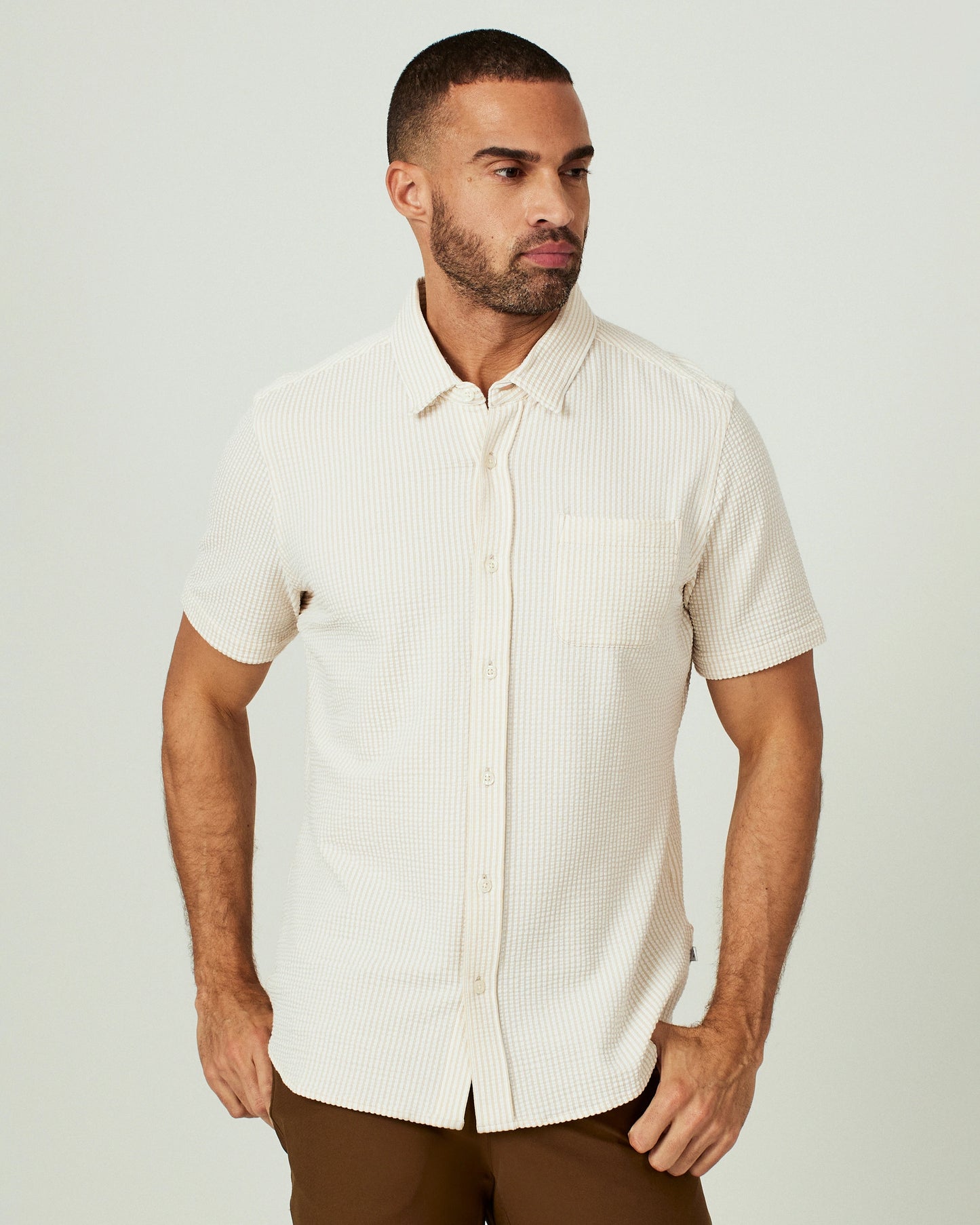Desert 7 Diamonds Men's Keaton Short Sleeve Button Down