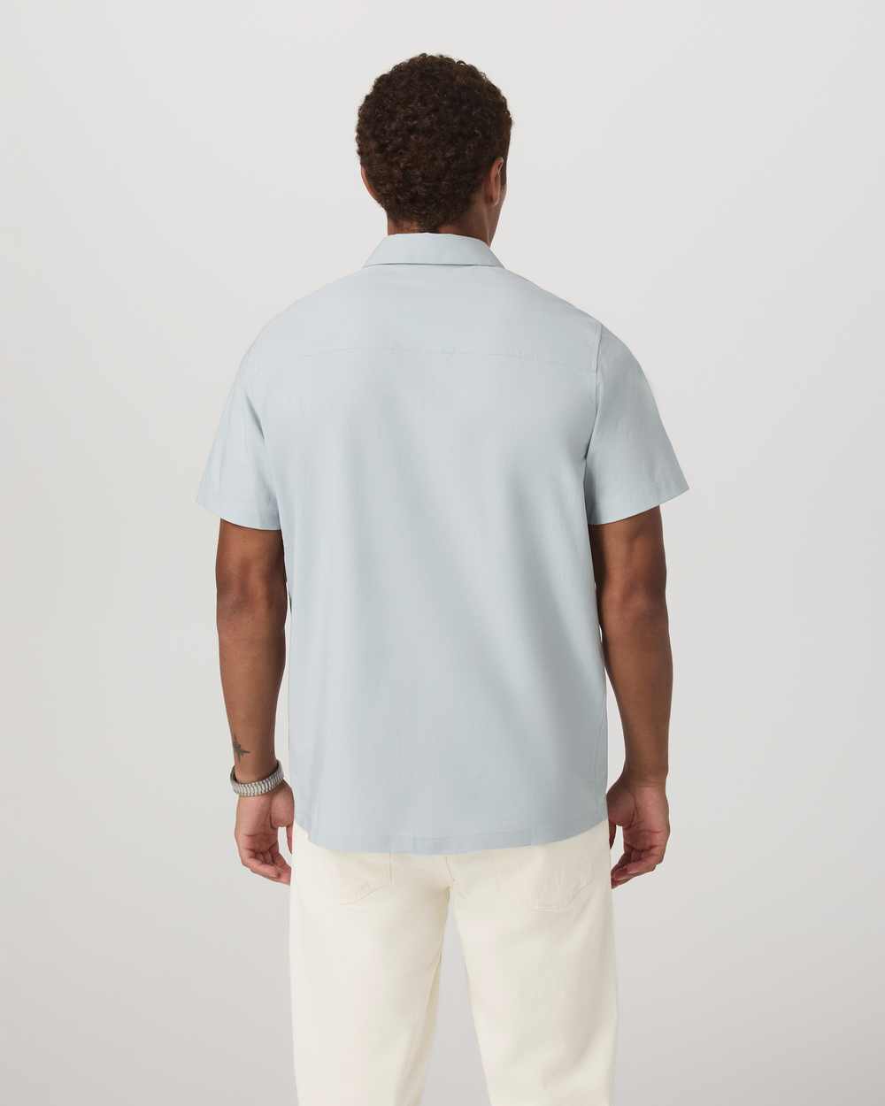 Vuori Men's Short Sleeve Manhattan Button Down
