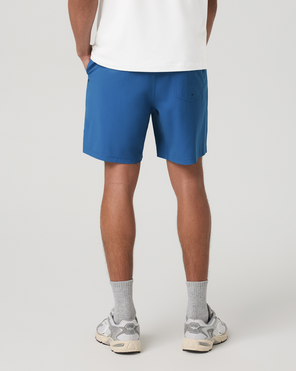 Vuori Men's Kore Short 7" Lined