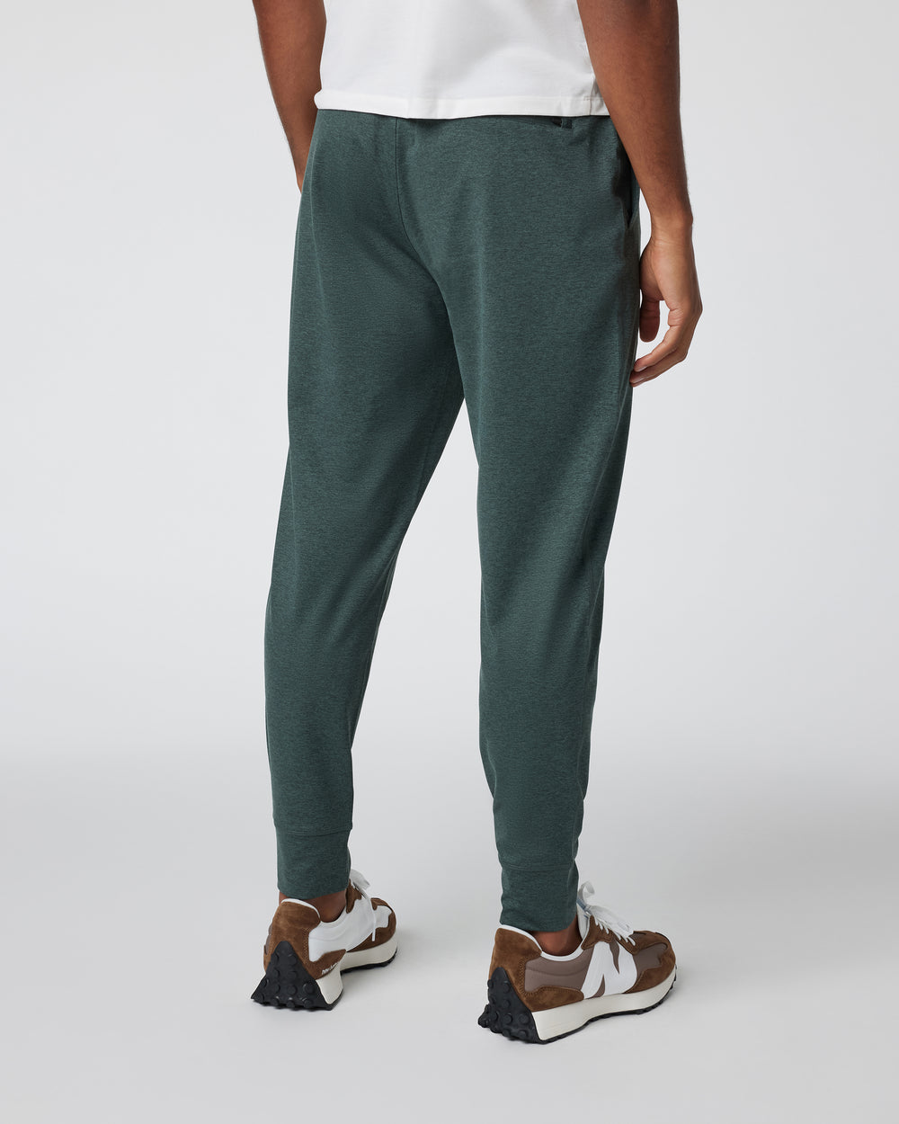 Vuori Men's Sunday Performance Jogger (Aspen Heather)