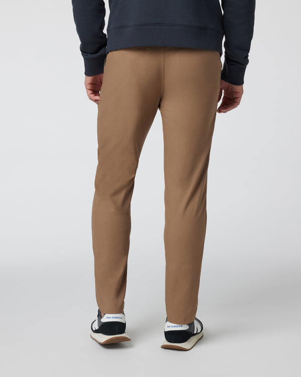 Vuori Men's Cascade Tech Chino Pant