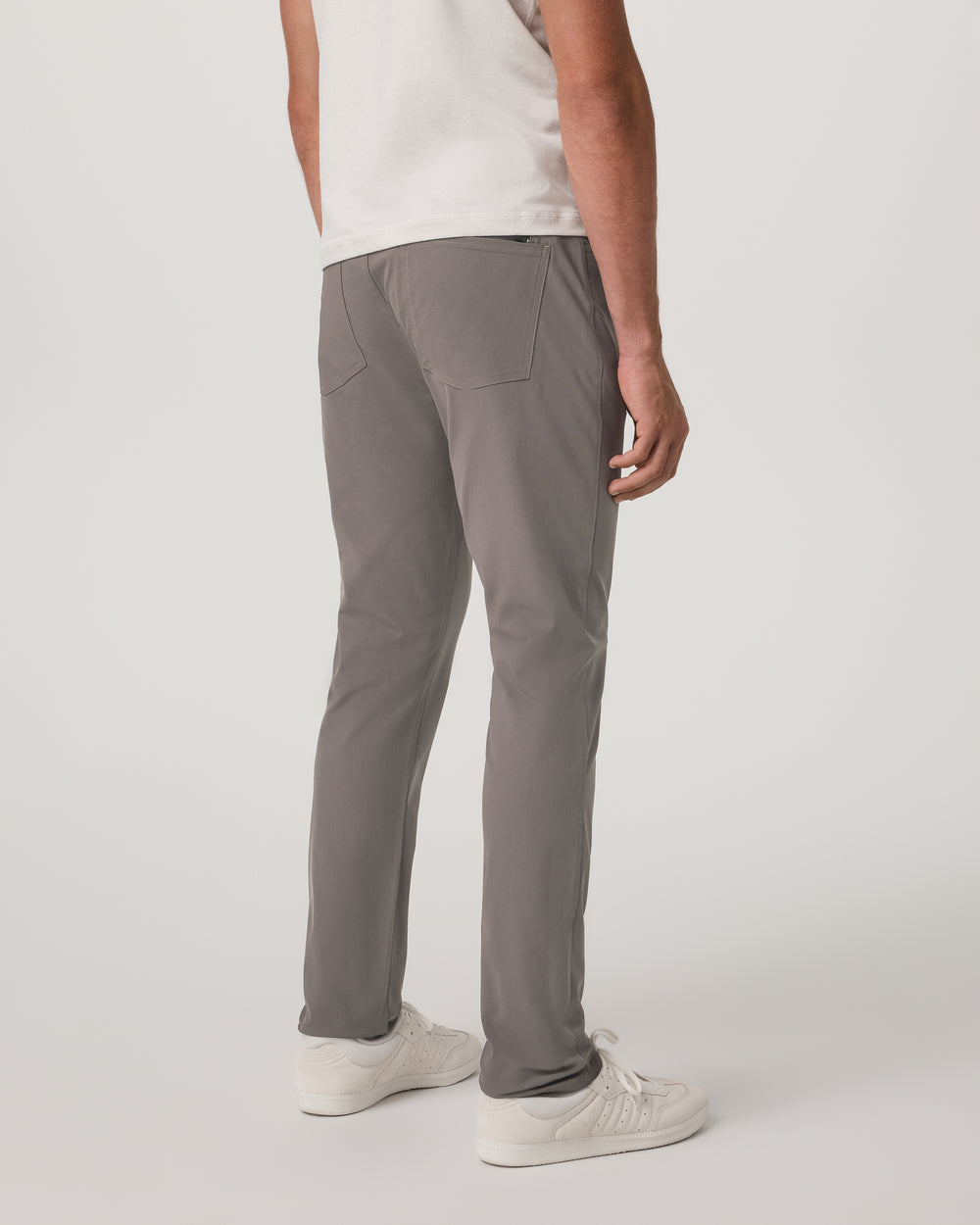 Vuori Men's Meta Pant Athletic Slim 32"