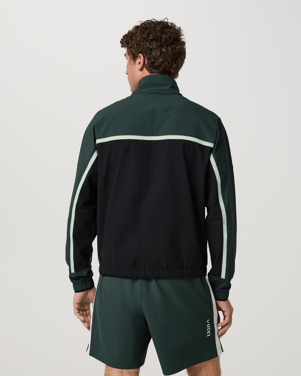 Vuori Men's Crosscourt Jacket 2.0
