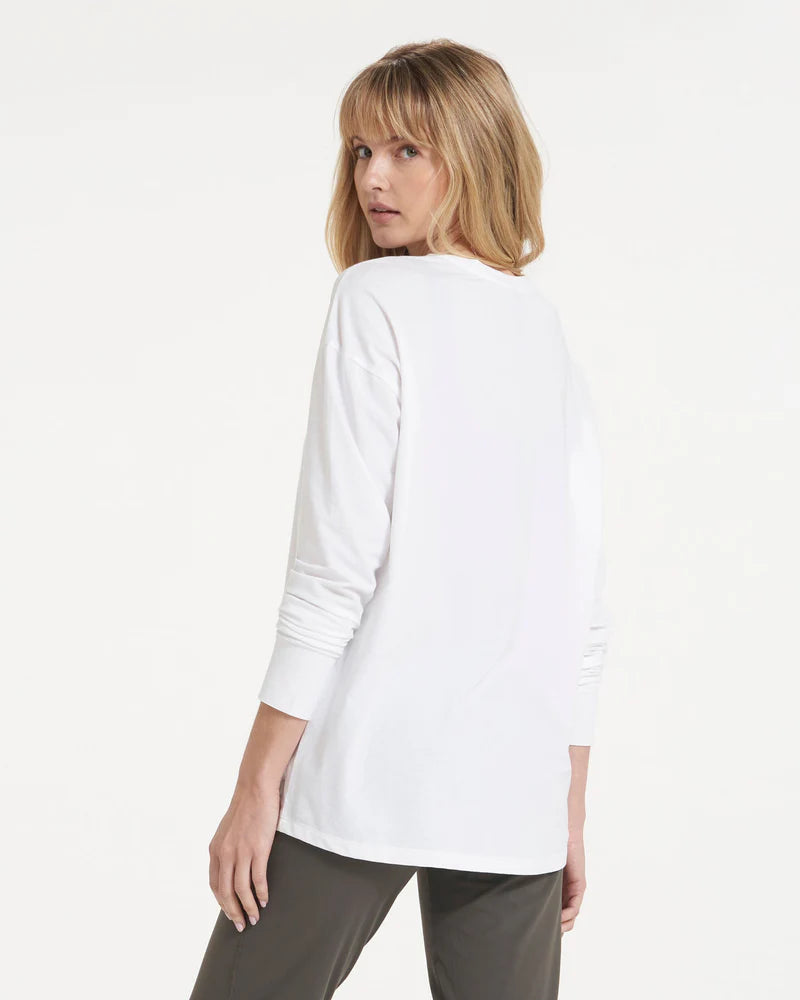 Vuori Women's Long Sleeve Feather Tee