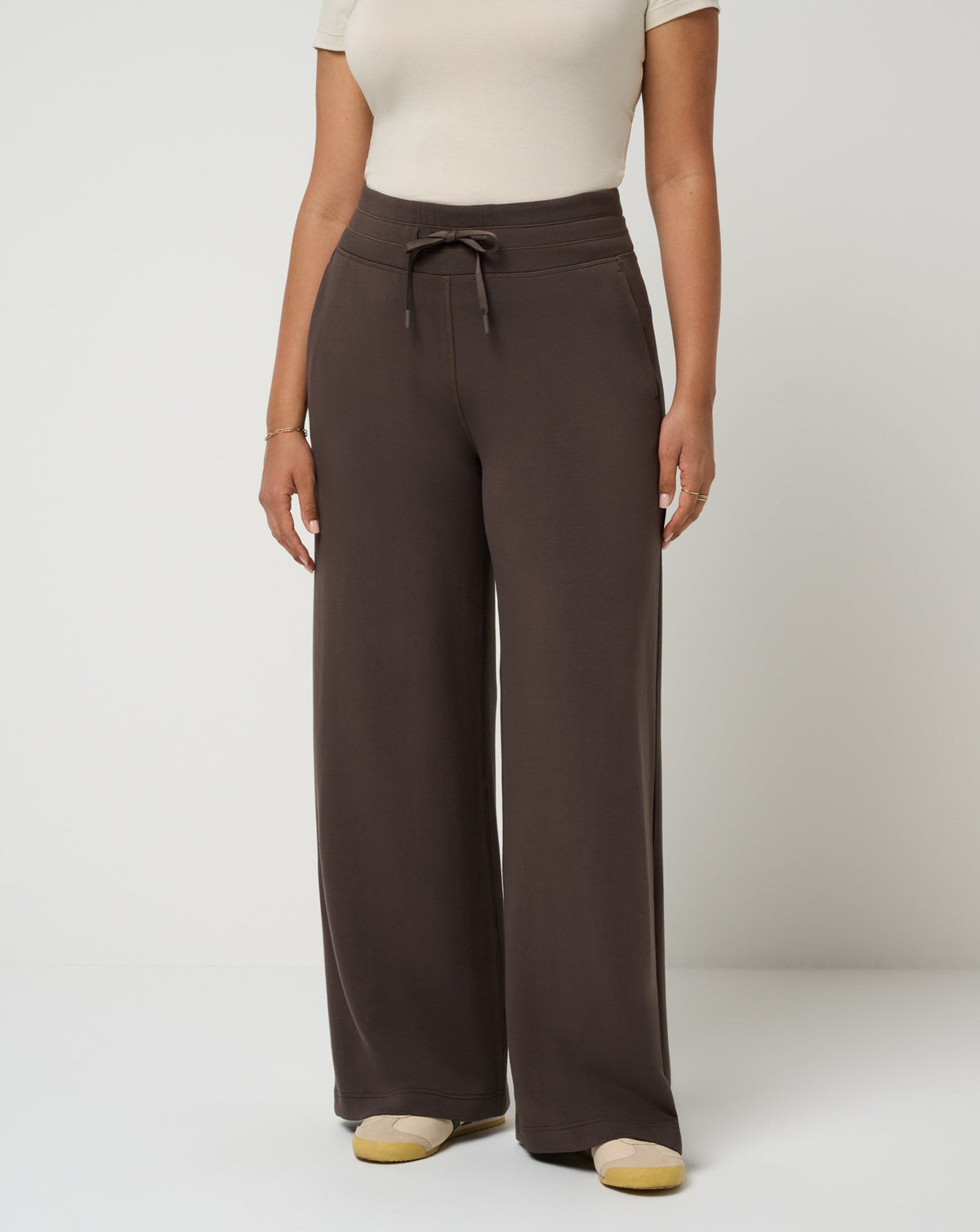 Travis Mathew Women's Skyloft Soft Wide Leg