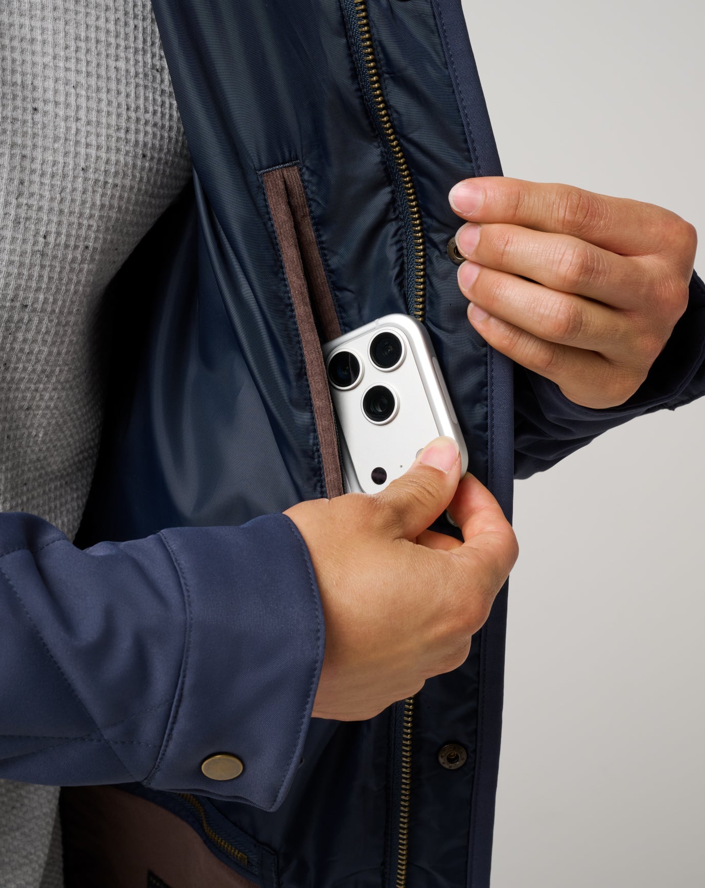 Travis Mathew Highlander Jacket