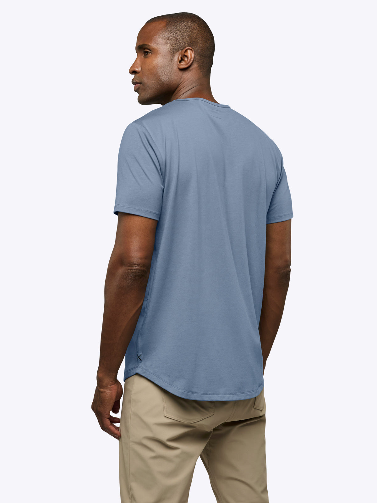 Cuts Men's AO Curve-Hem Tee
