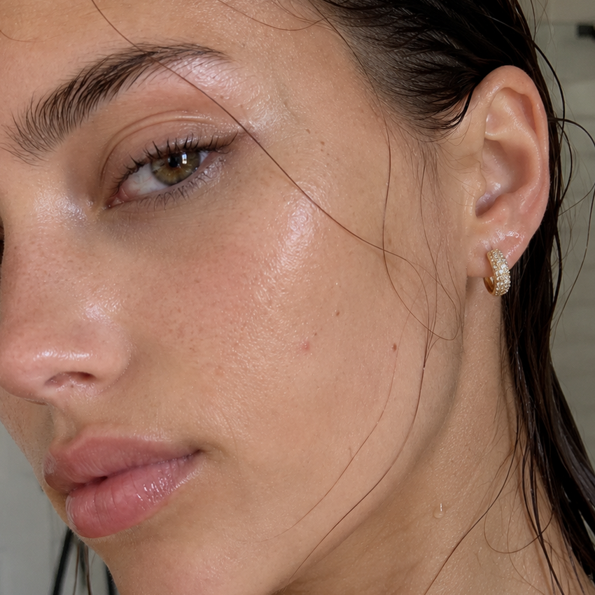 Ellie Vail Yolanda Huggie Hoop Earring