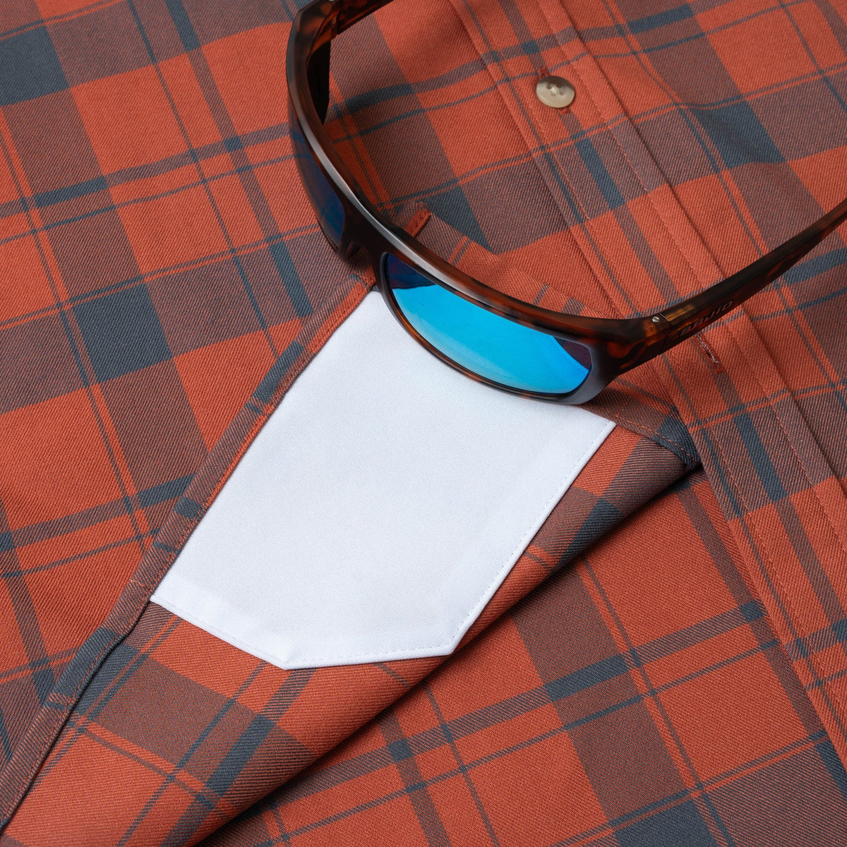 Poncho The Stonington Performance Flannel