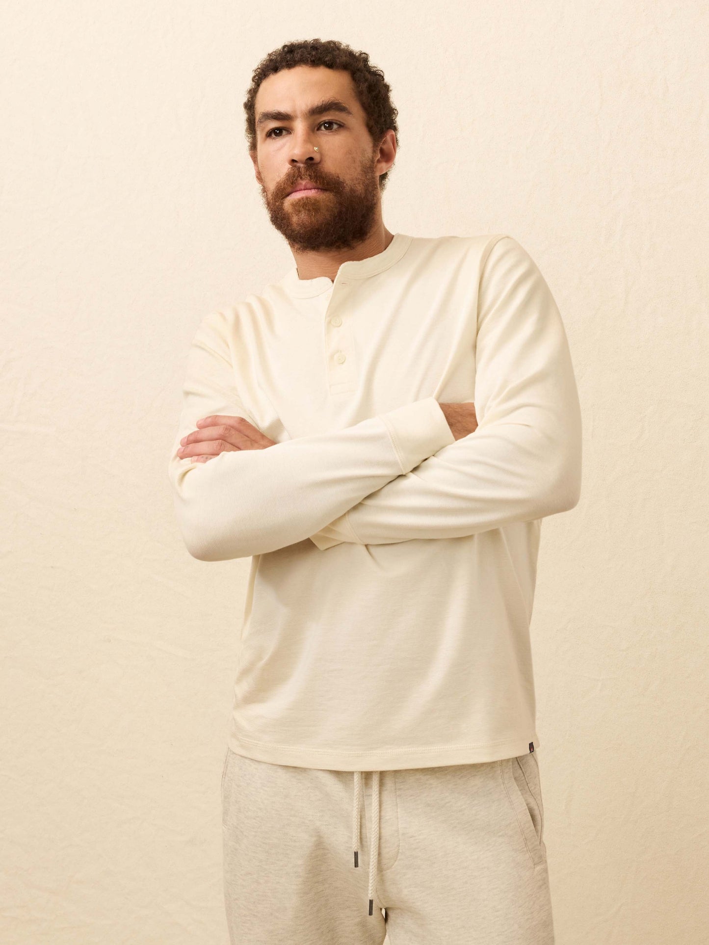 Faherty Long Sleeve Waffle Henley