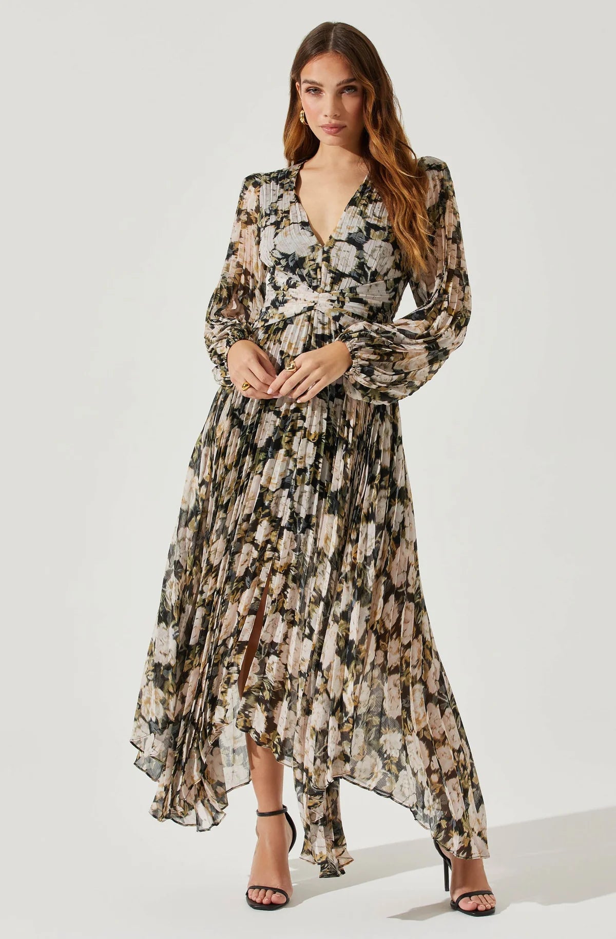 ASTR the Label | Ayana Floral Pleated Long Sleeve Maxi Dress | Size S
