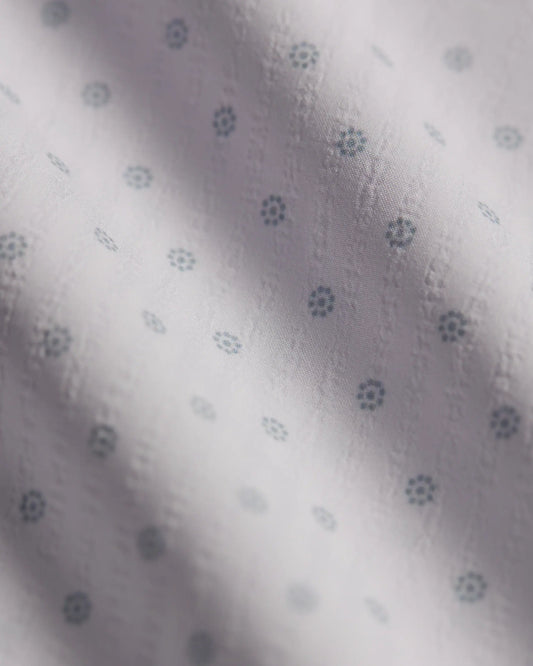 Close up Pattern of 7 Diamonds Gareth Short Sleeve Button Down Shirt