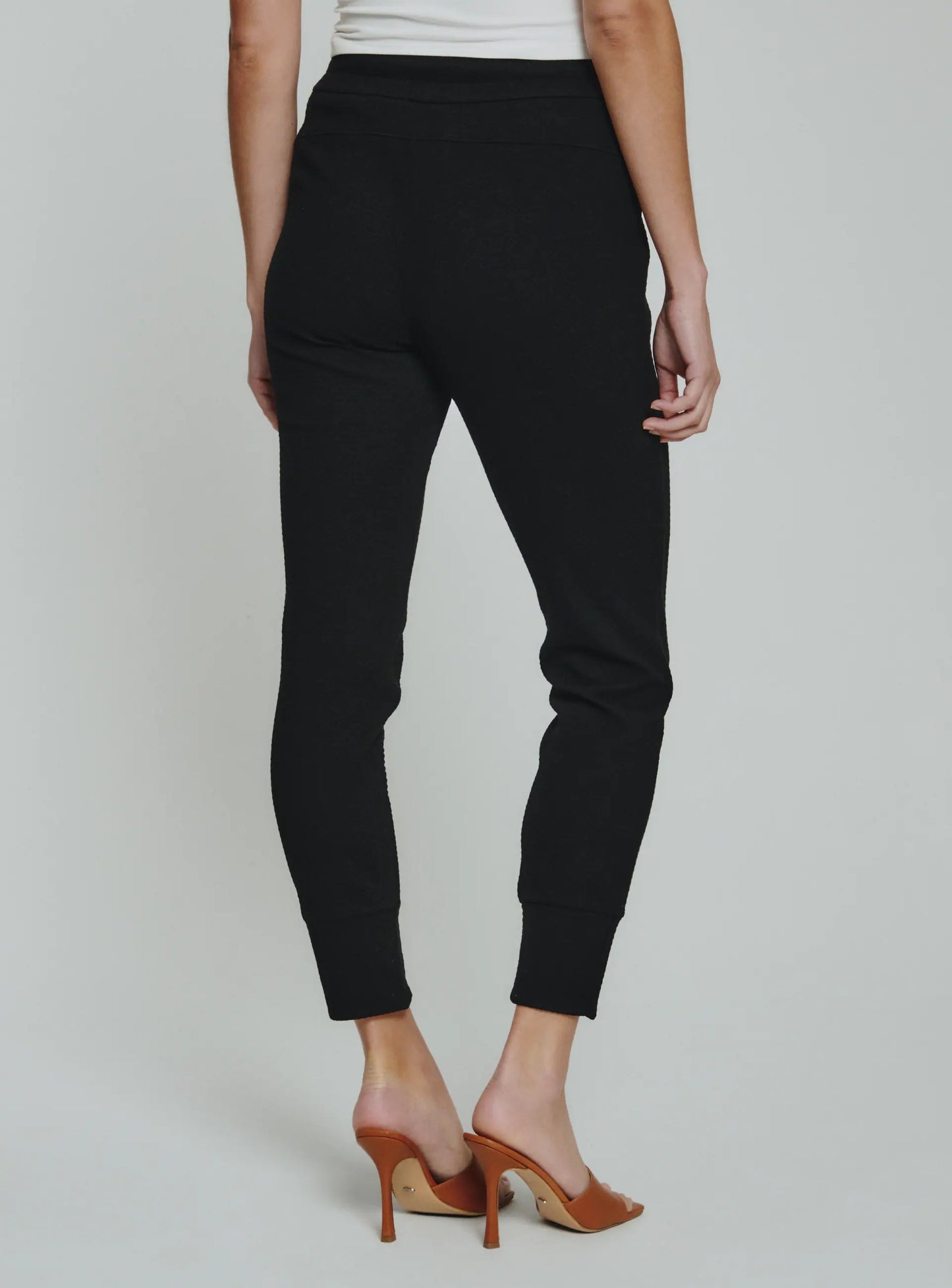 7 Diamonds Women's Restoration Jogger