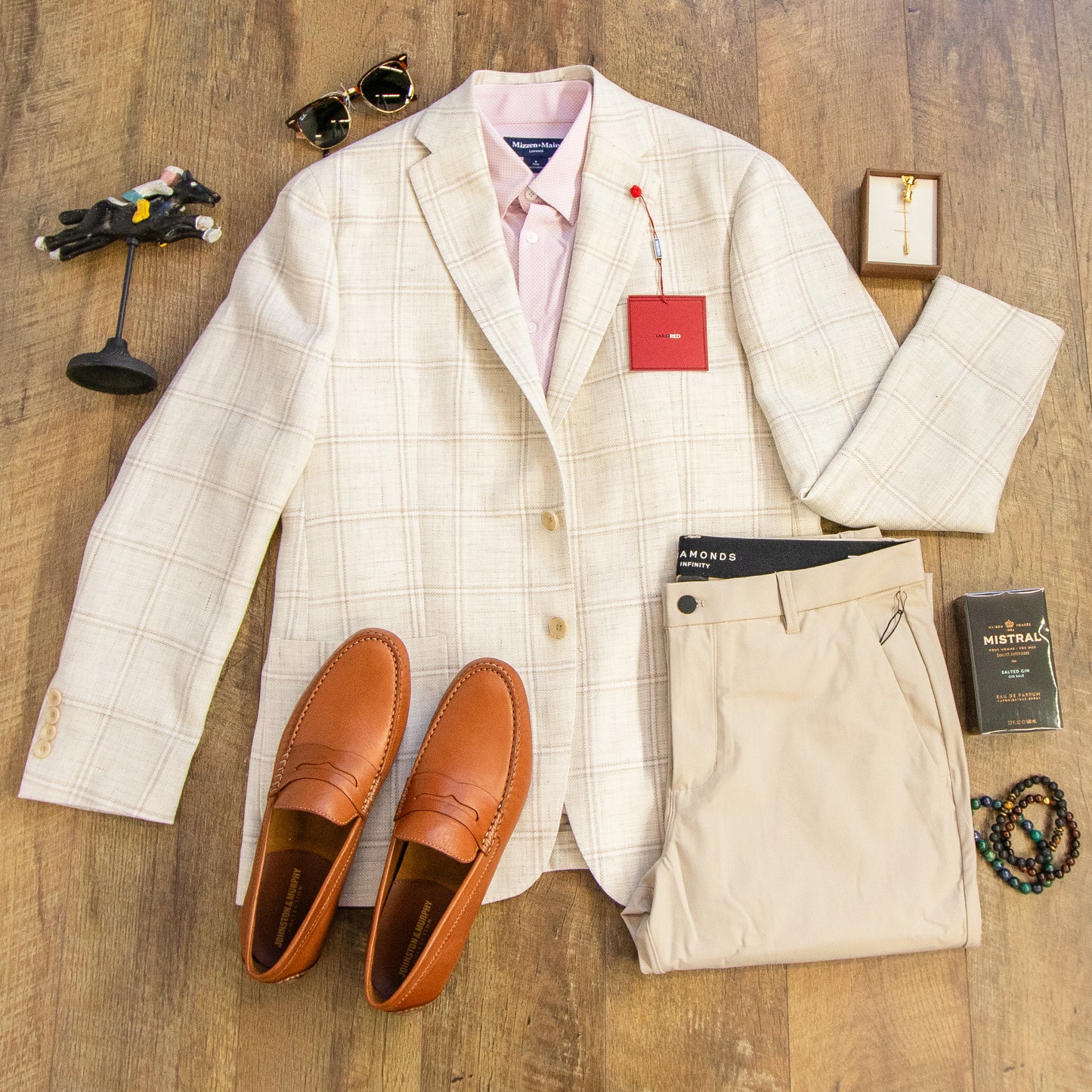 TailoRED Suit Jacket - Cream / Brown