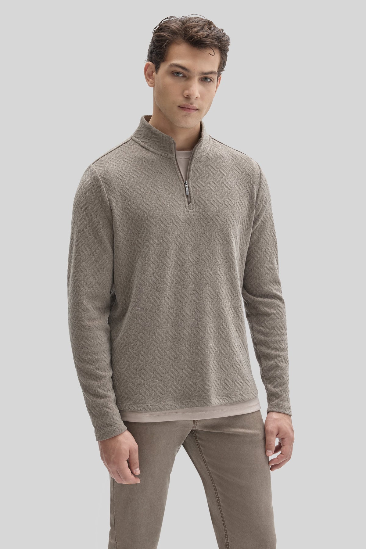 Robert Barakett Avila Long Sleeve Quarter Zip Pullover