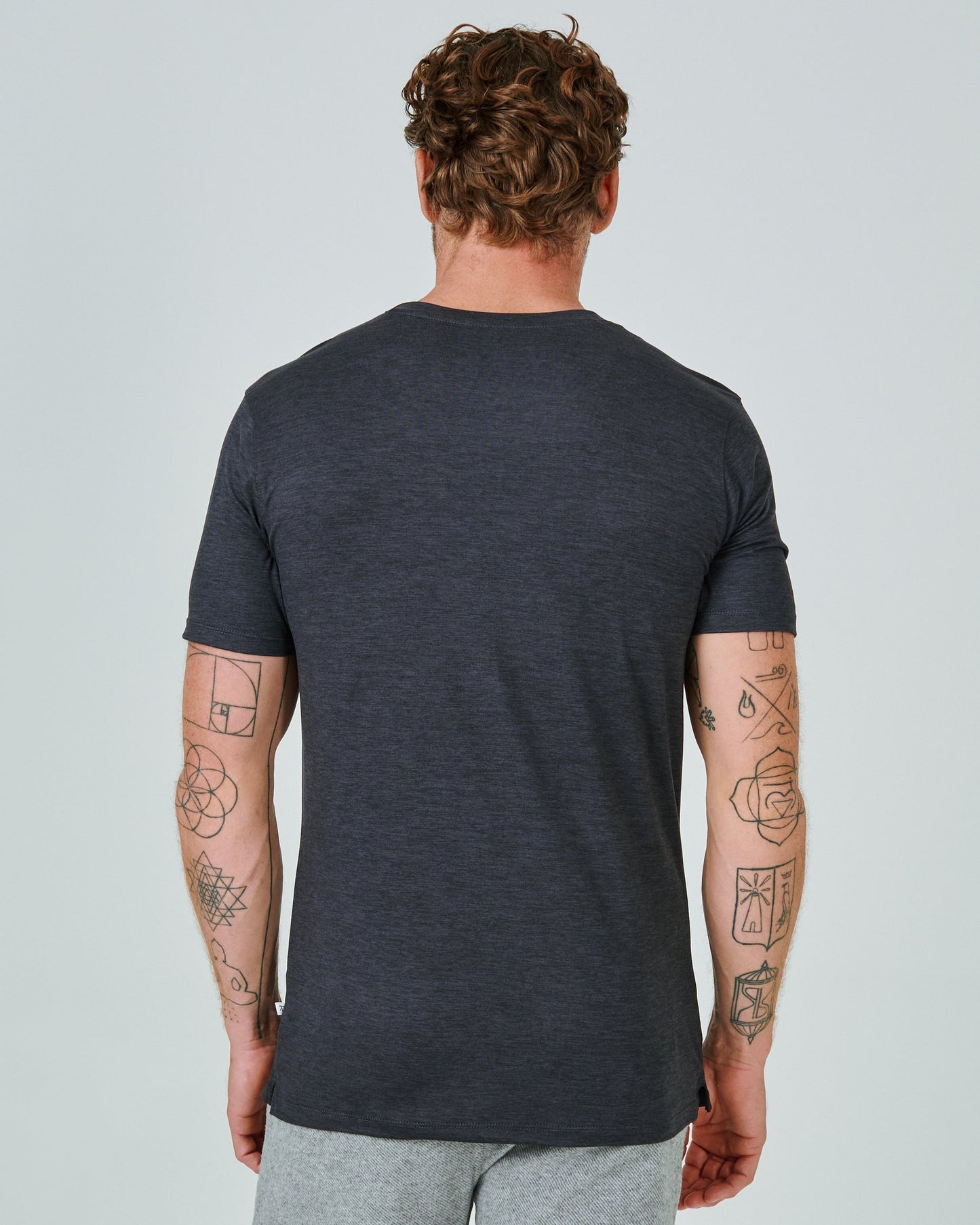 7 Diamonds Mens Core Crew Neck