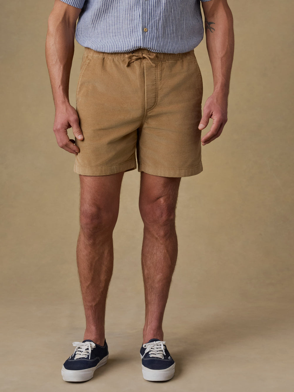 Faherty Men's Essential Corduroy Short 6"