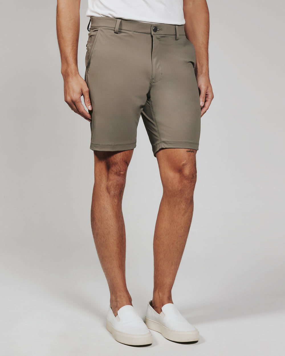7 Diamonds Zuma Short 8"