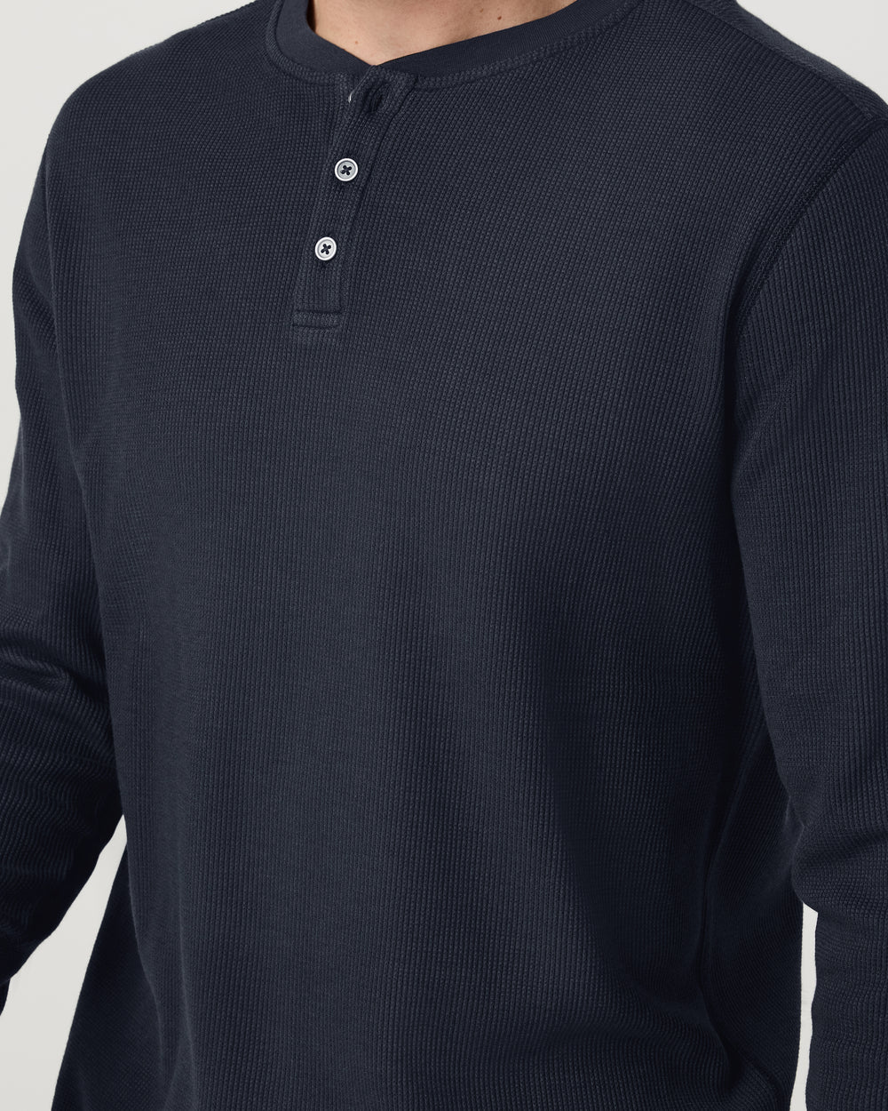 Vuori Men's Waffle Henley