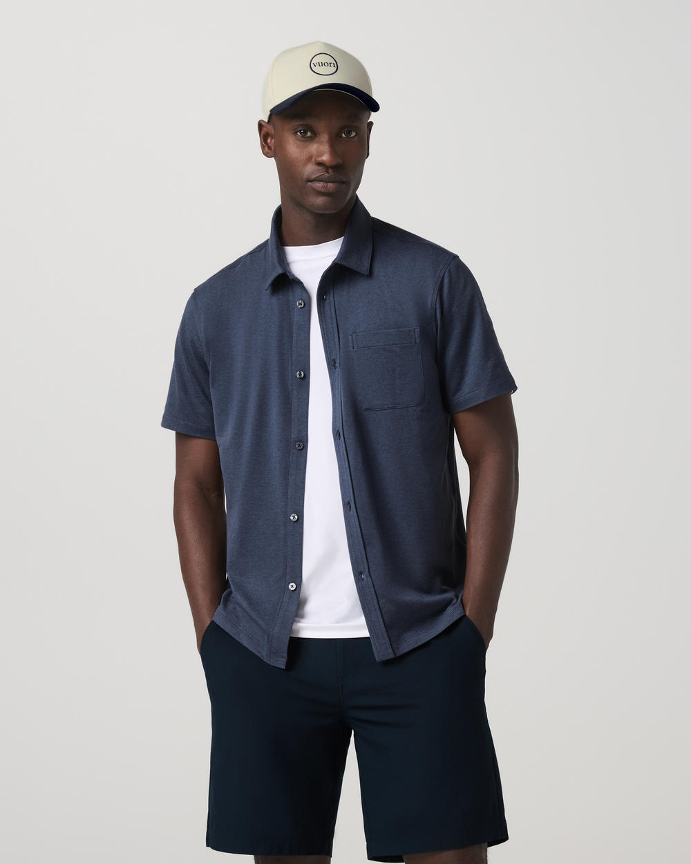 Vuori Men's Ponto Short Sleeve Button Down