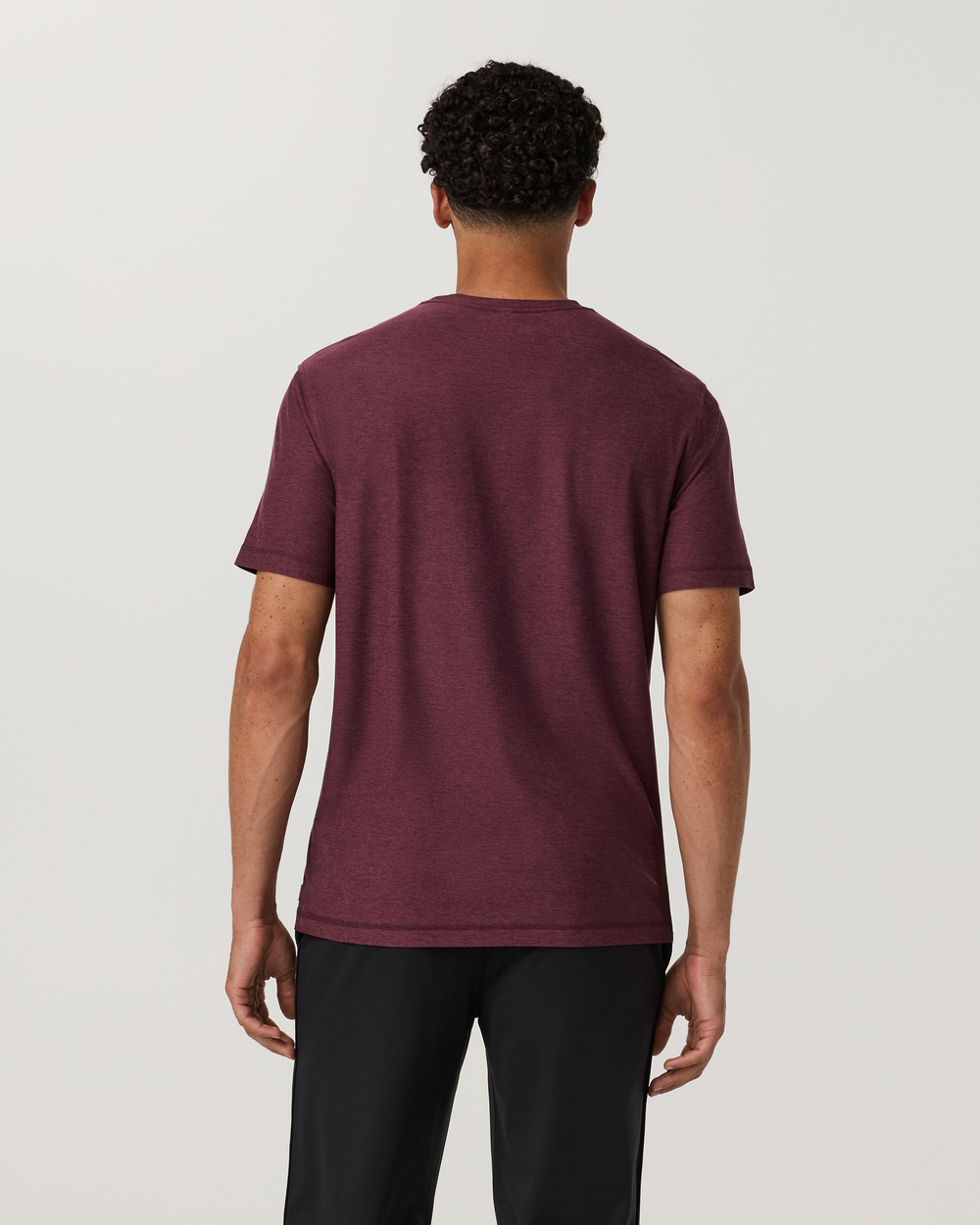 Vuori Men's Strato tech Tee