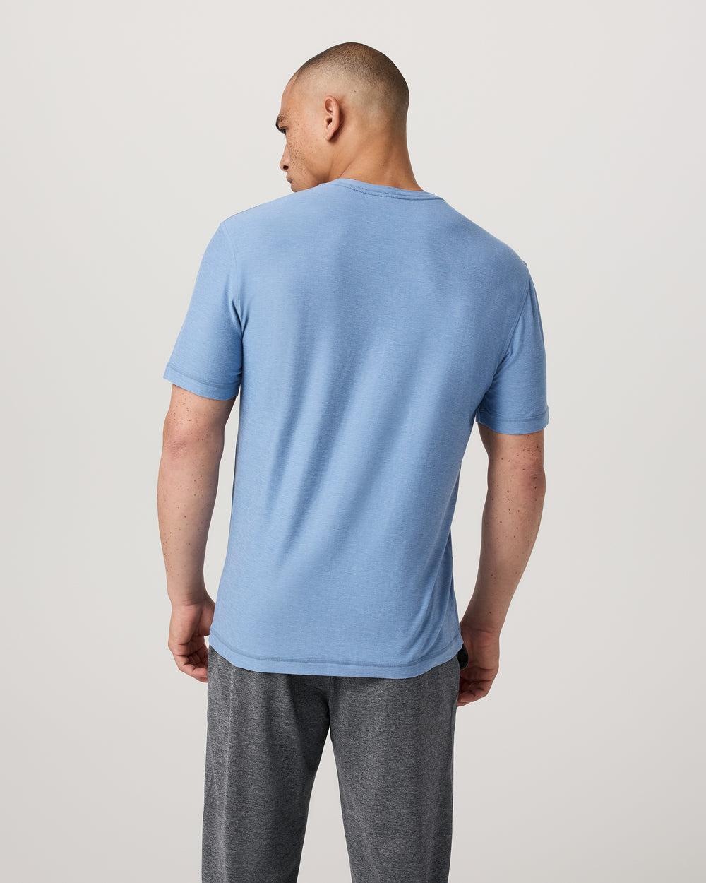 Vuori Men's Strato Tech Tee
