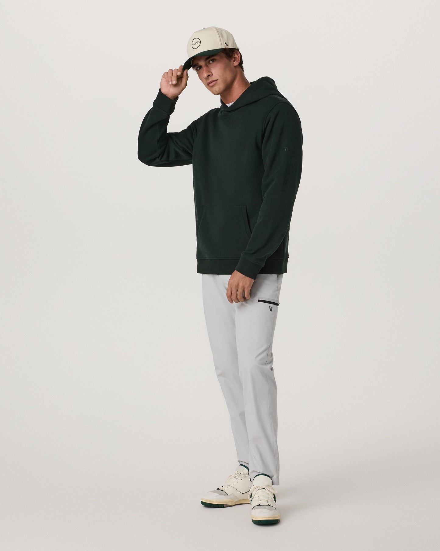 Vuori Men's Seaside Pullover Hoodie