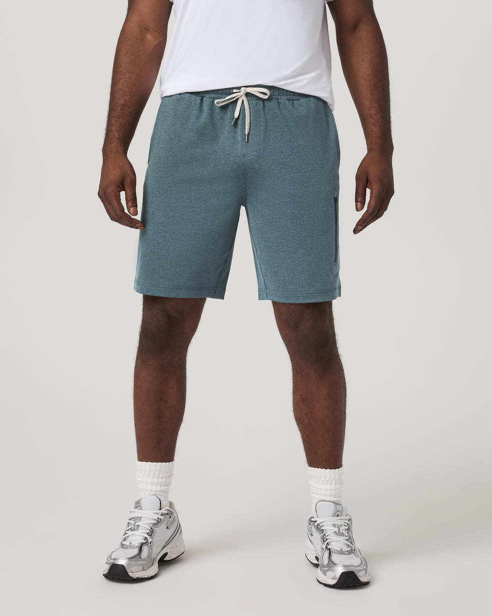 Vuori Men's Sunday Performance Short 8"