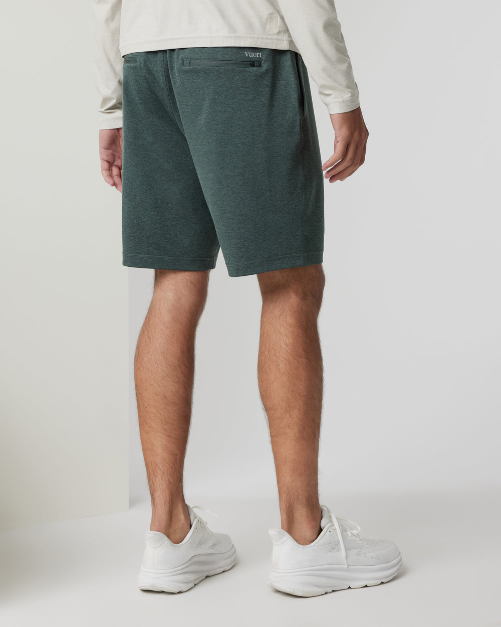 Vuori Men's Sunday Performance short (Aspen Heather)