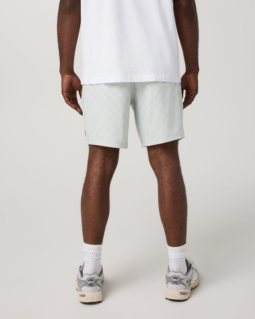 Vuori Men's Kore Short Lined 7"