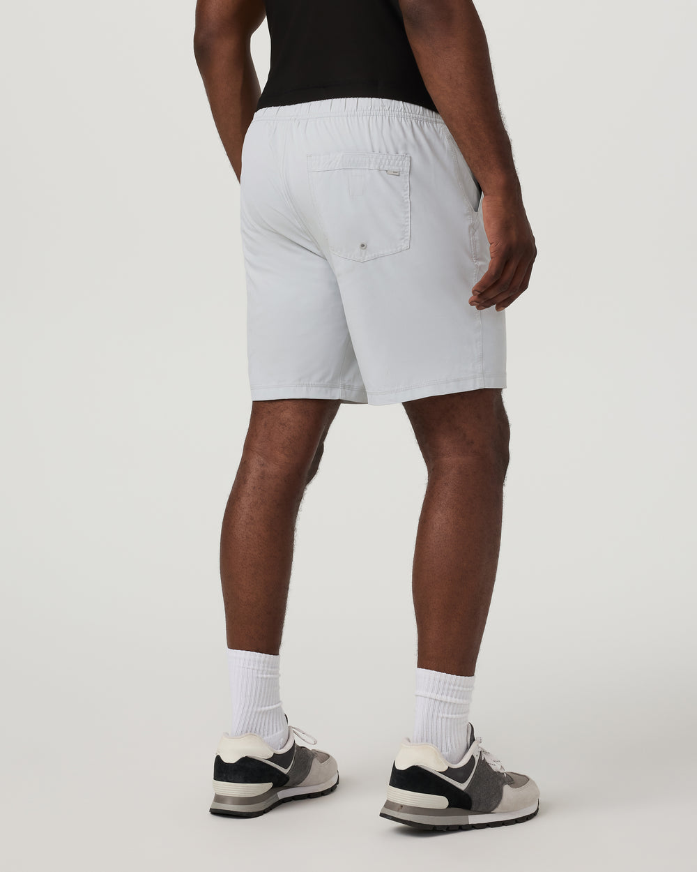 Vuori Men's Kore Short 7" Lined