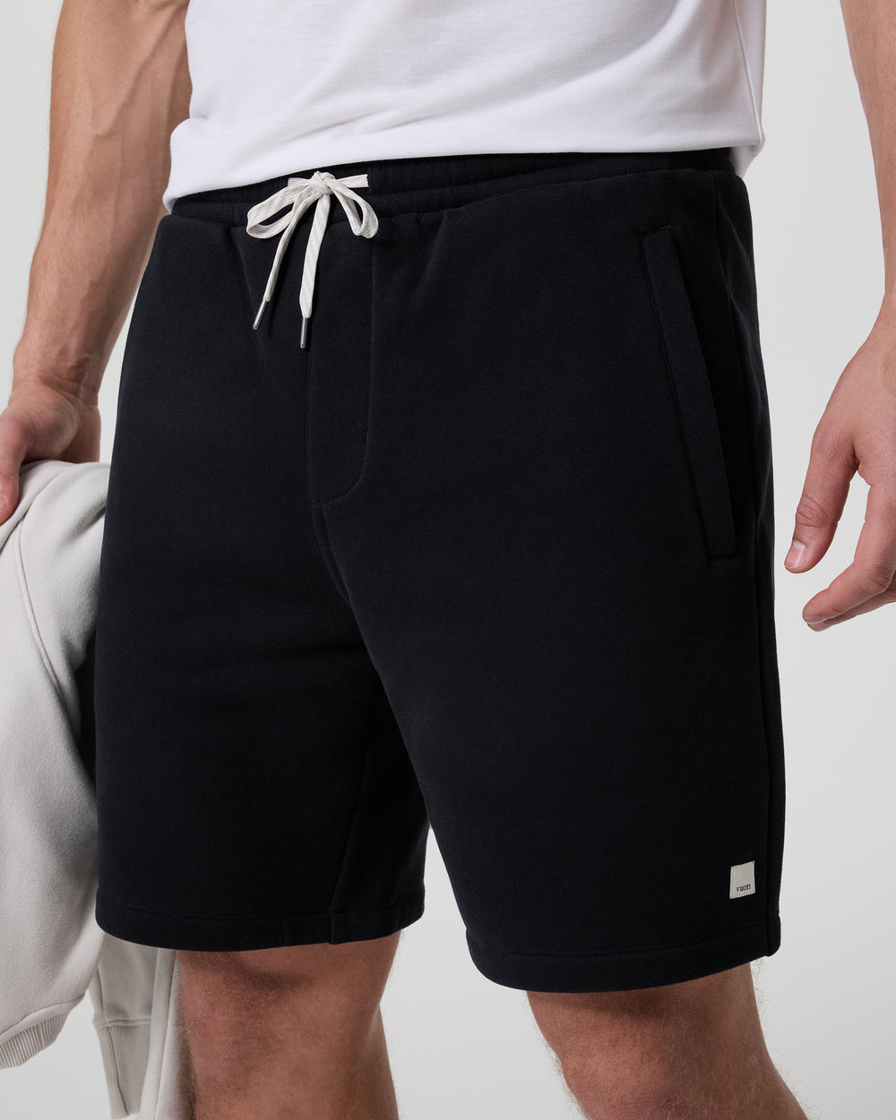 Vuori Men's Seaside Short 8"