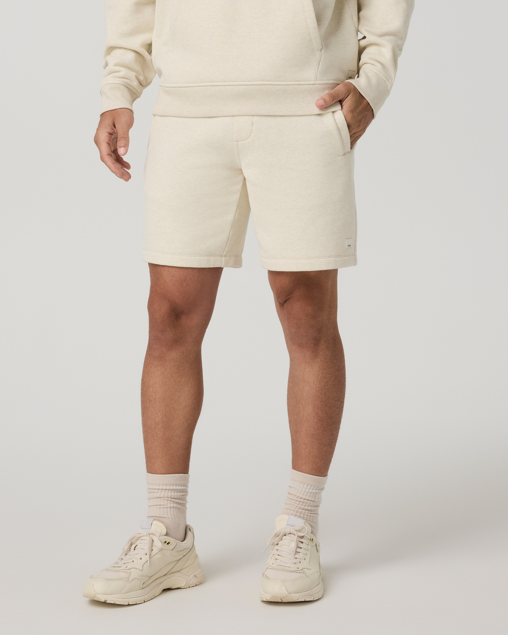 Vuori Men's Seaside Short 8"