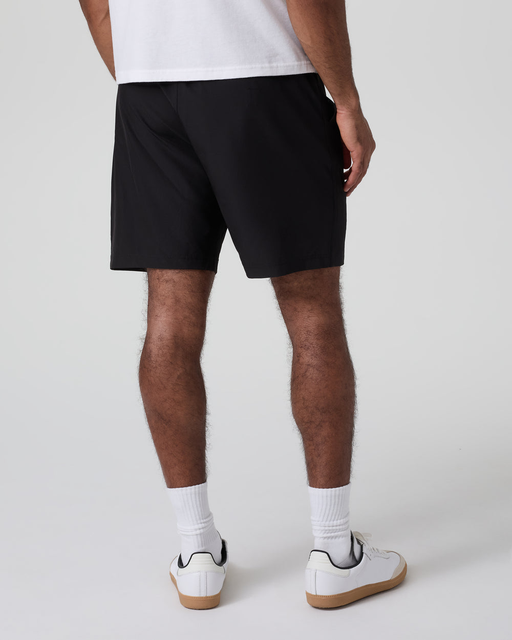Vuori Men's Banks Session Short Unlined 7"