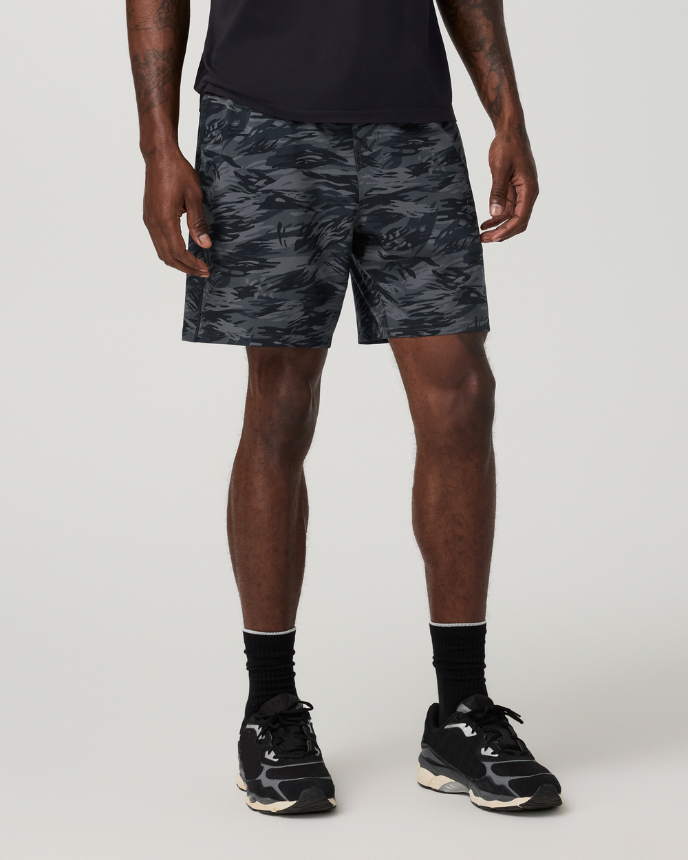 Vuori Men's Banks Session Short Unlined 7"