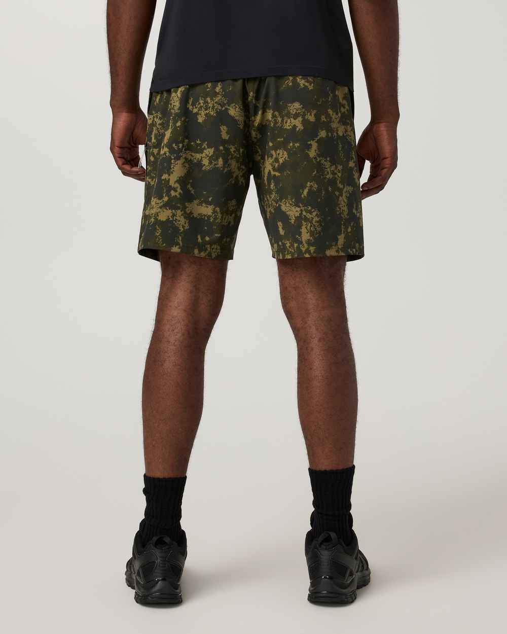 Vuori Men's Banks Session Short Unlined 7"