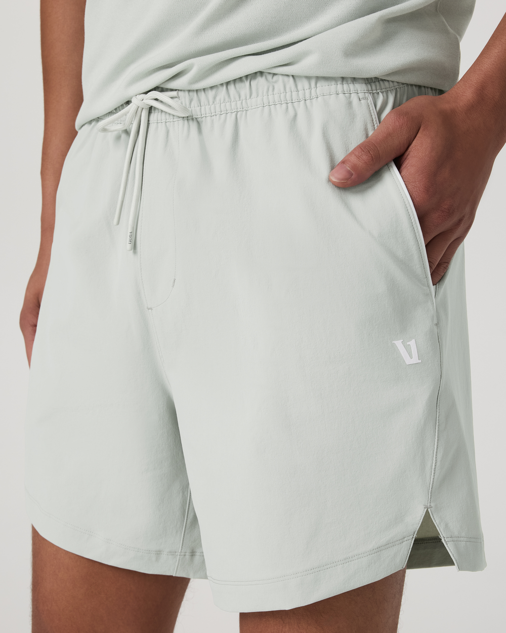 Vuori Men's Crosscourt Short Unlined 7"