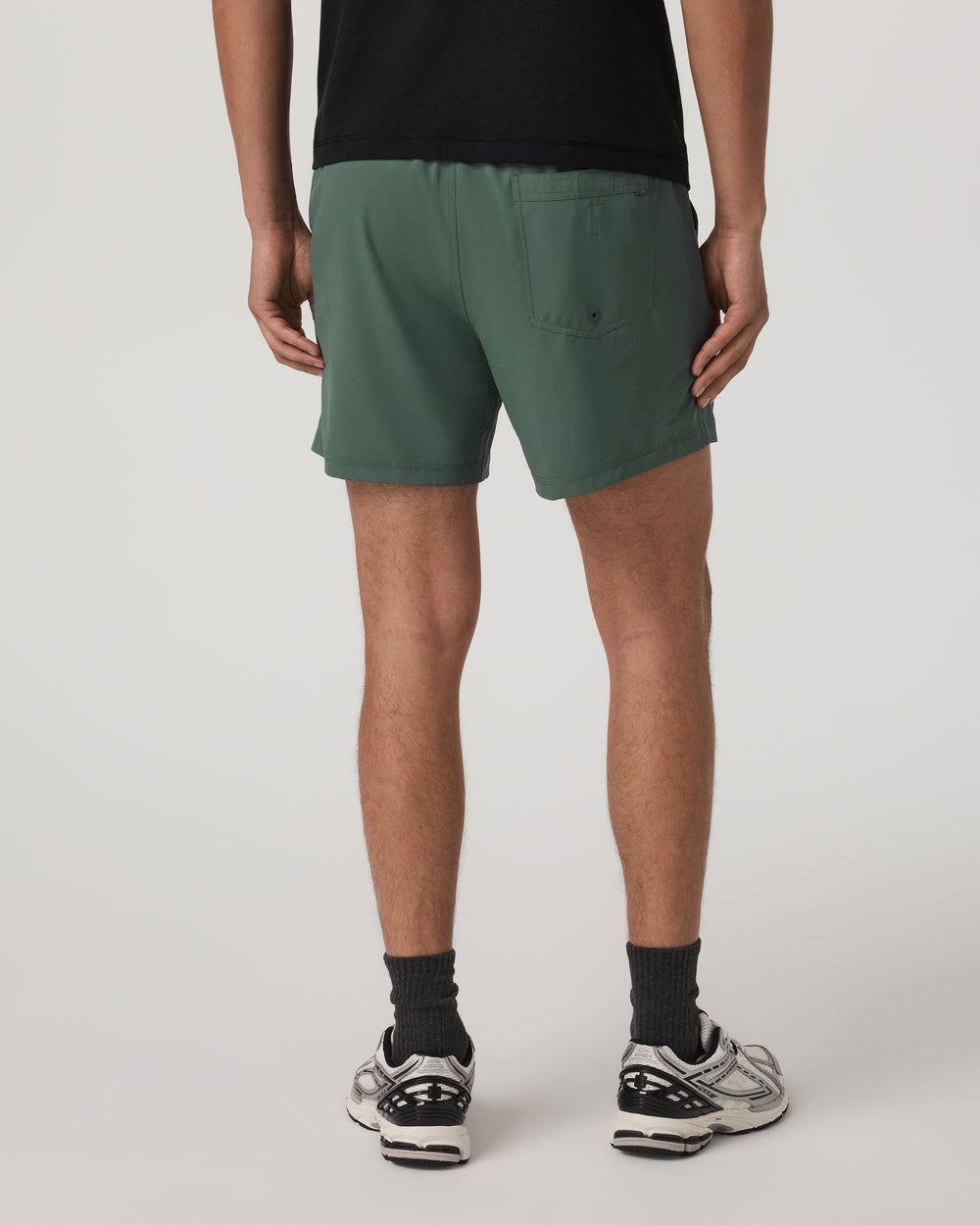 Vuori Men's Kore Short 5"