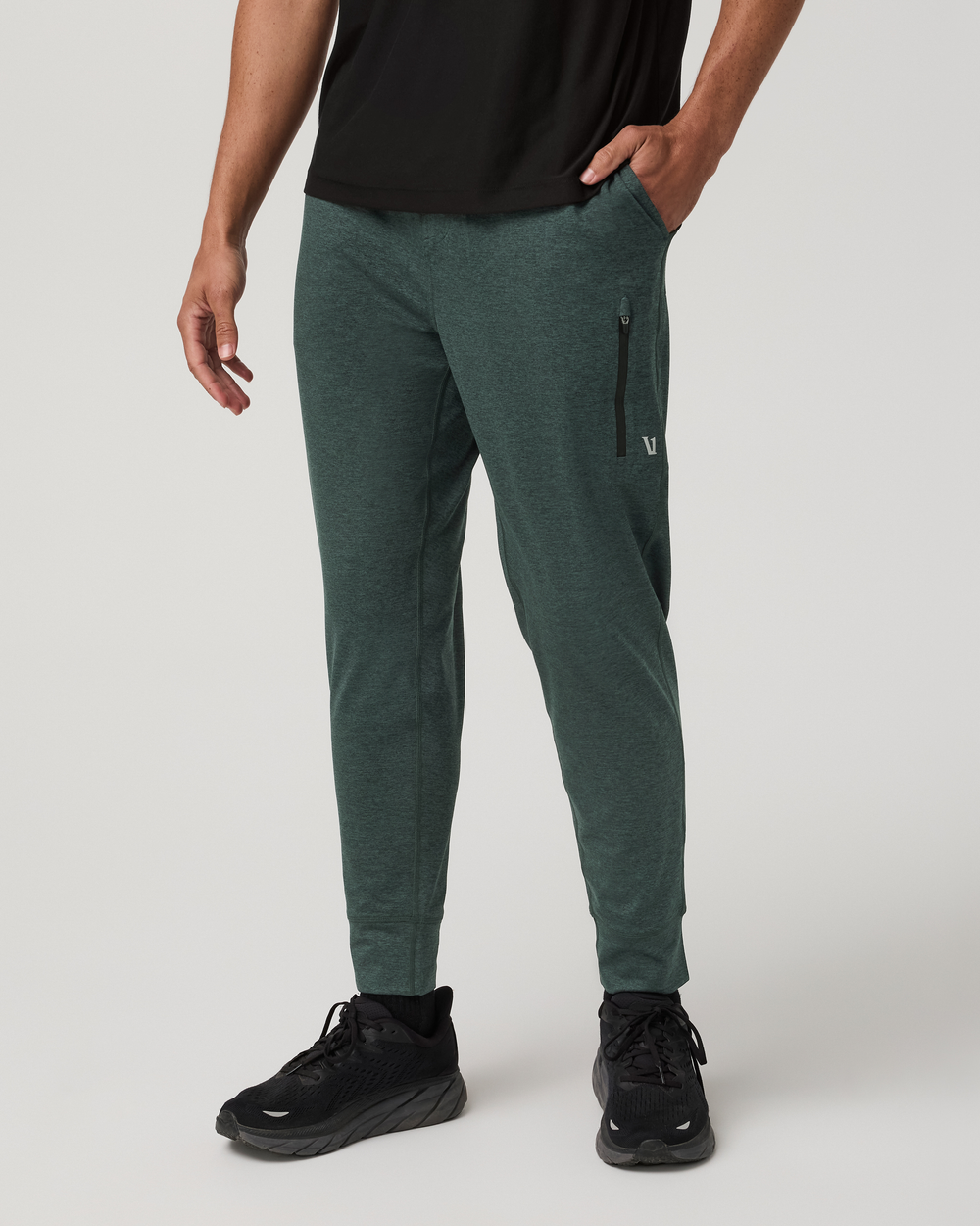 Vuori Men's Sunday performance Jogger 28"