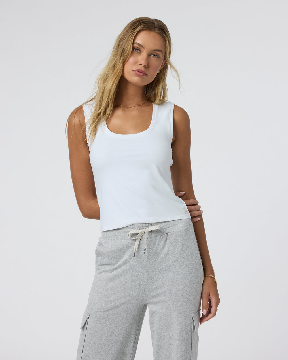 Vuori Women's Halo Essential Scoop Tank