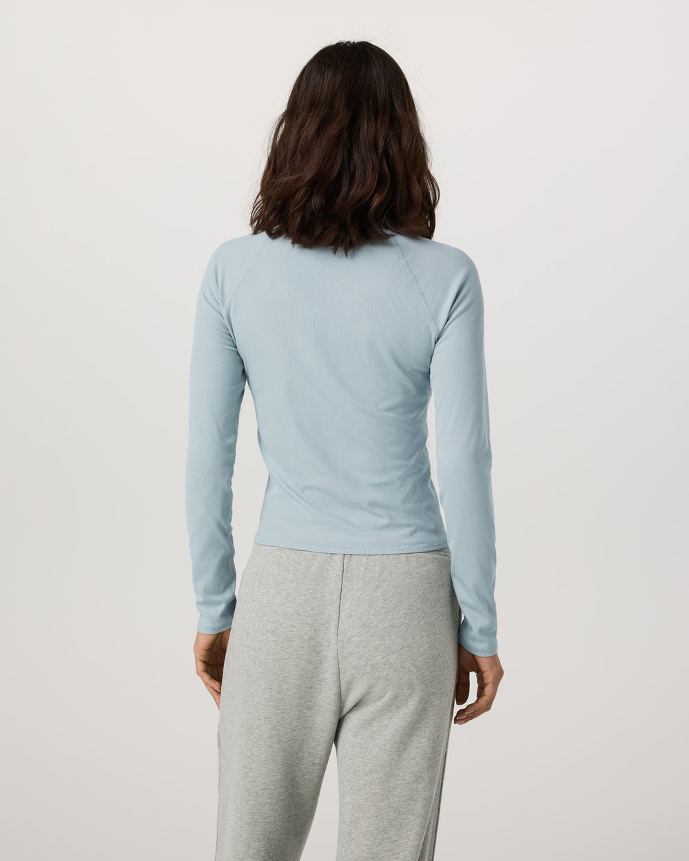 Vuori Women's Long Sleeve Pose Crew